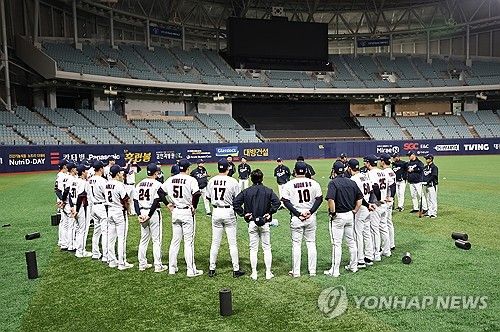 프리미어12 야구대표팀, KS 멤버 빼고 소집 훈련 개시