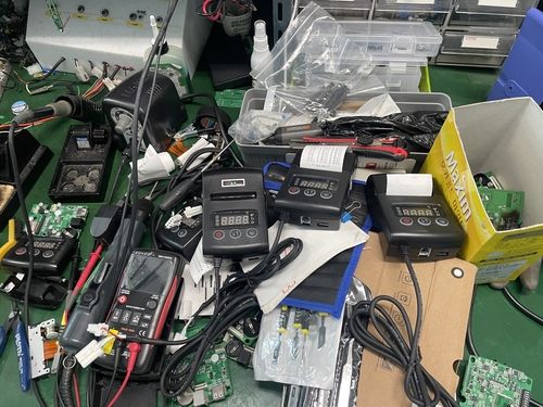 불법 온도기록계 압수물품