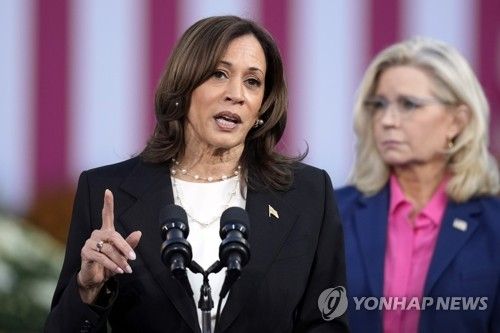 위스콘신서 대선 유세 하는 해리스