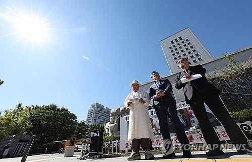 기자회견 참석한 백은종 대표