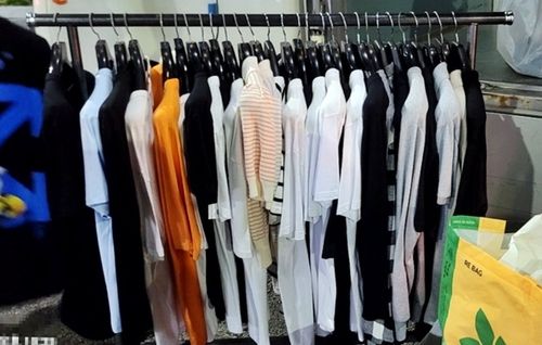 새빛시장 위조상품 단속품