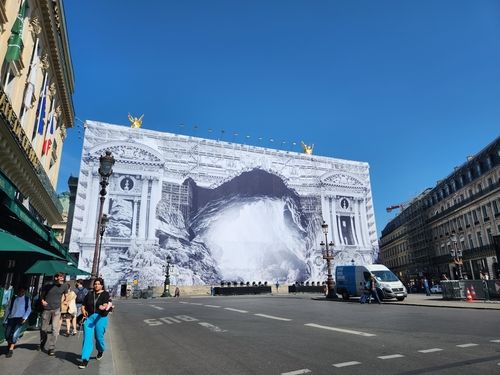 단순 통과 차량이 금지될 파리 2구 오페라 가르니에 앞 대로