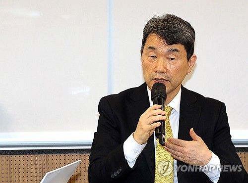 출입 기자 간담회 하는 이주호 부총리