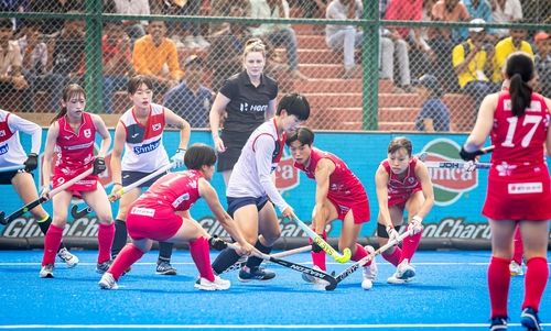 한국과 일본의 경기 모습. 