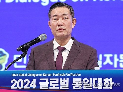 기조연설하는 신원식 국가안보실장