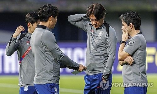 쿠웨이트 전 선발 라인업 고민?