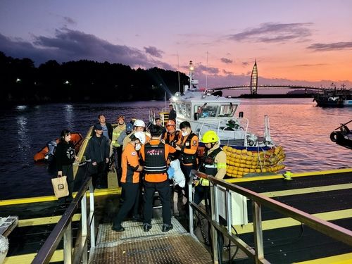 환자 이송하는 119구조대