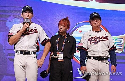 출전 각오 밝히는 송성문