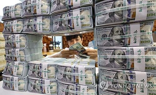 달러 강세에 1400원 돌파한 원·달러 환율