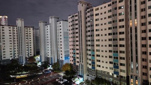 천안서 정전된 아파트