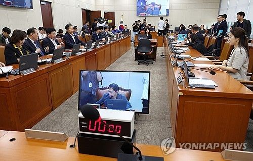 보건복지위 주재하는 박주민 위원장