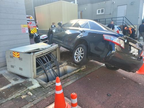 14일 오전 제주시 노형동 사고 현장