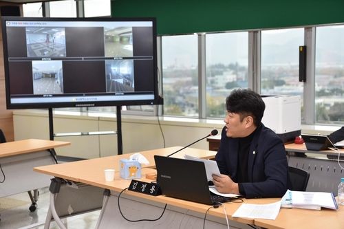 질의하는 김정용 강서구의원