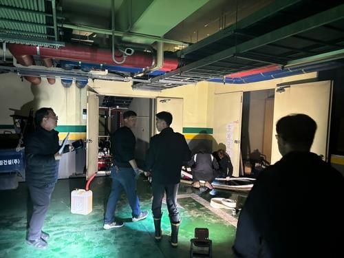 정전 발생한 춘천의 한 아파트