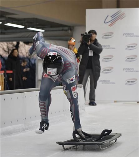 스타트하는 김지수