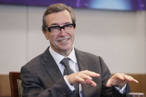 연합뉴스와 인터뷰하는 존 리딩 FT그룹 CEO