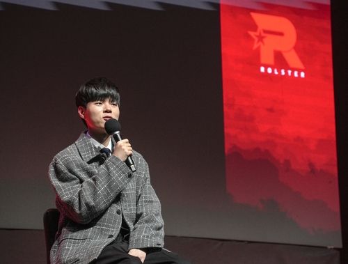 입대 앞두고 소회 밝히는 '데프트' 김혁규