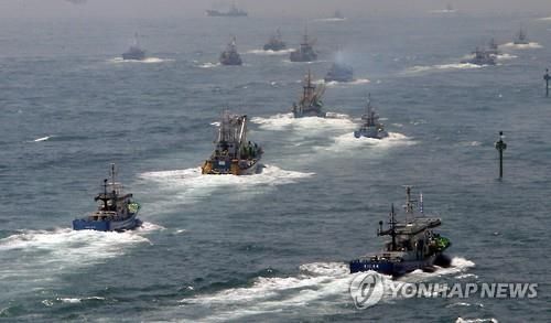 부산항 대형선망 출어