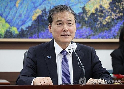 격려사 하는 김영호 통일부 장관