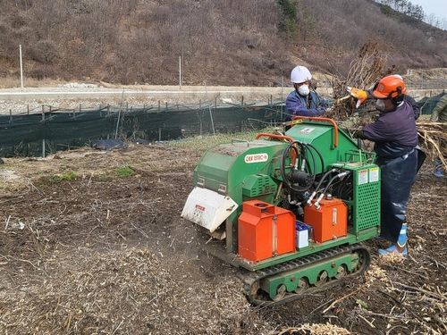  영농부산물 파쇄 지원 활동