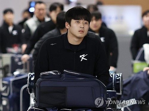 귀국하는 박영현