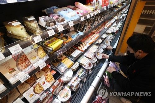 편의점에 진열된 도시락들