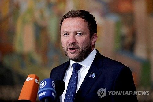 차크흐나 에스토니아 외무장관