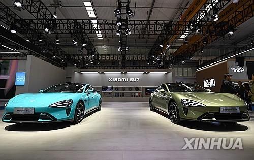 샤오미의 전기차 모델 SU7