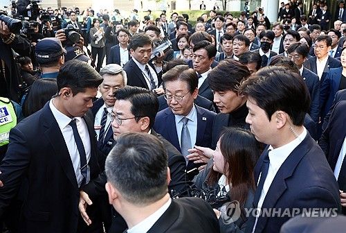 선고공판 마친 이재명 대표