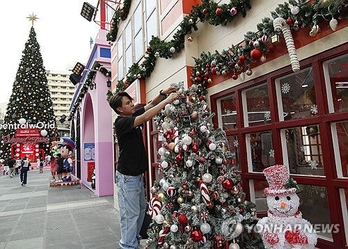 성탄절 분위기인 태국 방콕 쇼핑가