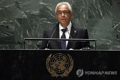 유엔 총회 연설하는 프라빈드 저그노트 모리셔스 총리