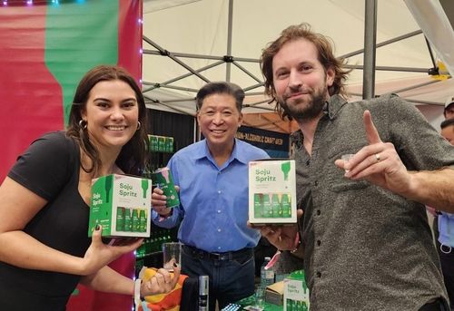 '소주스프릿'을 출시한 황선양 코비스 엔터프라이즈 회장