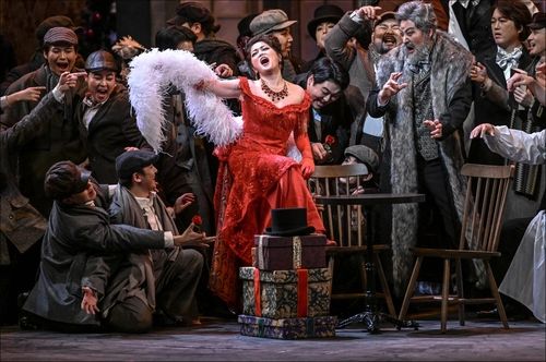 서울시오페라단이 지난 19일 서울시 종로구 세종문화회관 대극장에서 한 오페라 '라보엠' 드레스 리허설 장면. [세종문화회관 제공. 재판매 및 DB 금지]