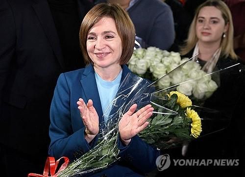 몰도바 대선에서 재선 성공한 친유럽 성향 마이아 산두 대통령 [로이터 연합뉴스 자료사진. 재판매 및 DB 금지]