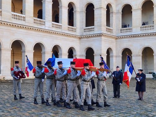 한국전쟁 참전용사 자크 그리졸레씨의 장례식