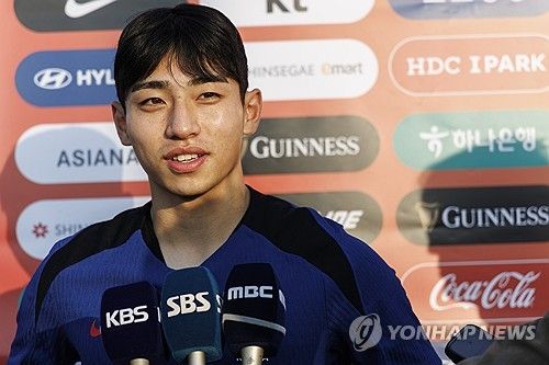 A매치 첫 경기 치른 소감 말하는 이현주