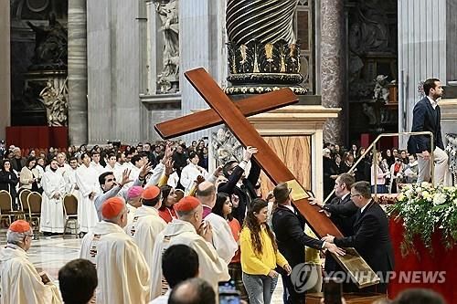 세계청년대회 상징물 전달식