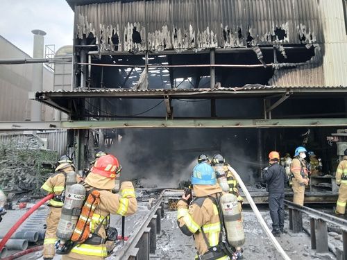 부산 사하구 공장서 발생한 화재
