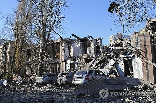 러시아군 공격에 폐허가 된 우크라이나 오데사 지역 건물