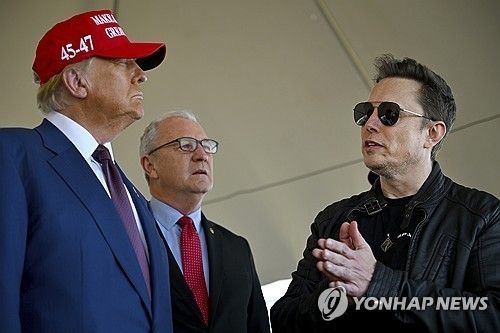 도널드 트럼프 미국 대통령 당선인과 일론 머스크 CEO 
