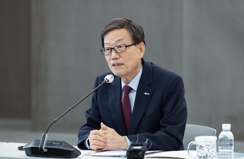 윤진식 한국무역협회 회장