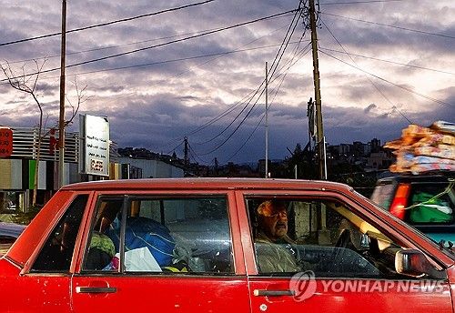 남쪽으로 향하는 귀가 차량