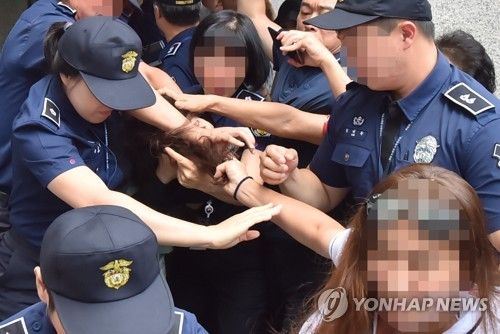 머리채 잡힌 고유정