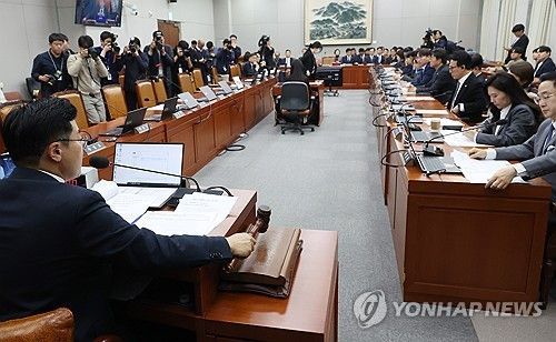 대통령비서실 등 예산안 운영위 통과