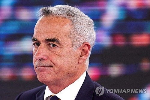 루마니아 극우 대선 후보 제오르제스쿠