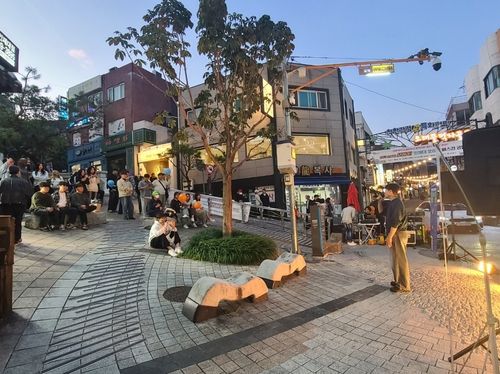 인제대 오래뜰거리 버스킹공연