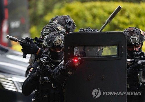 콜롬비아 경찰 특공대원