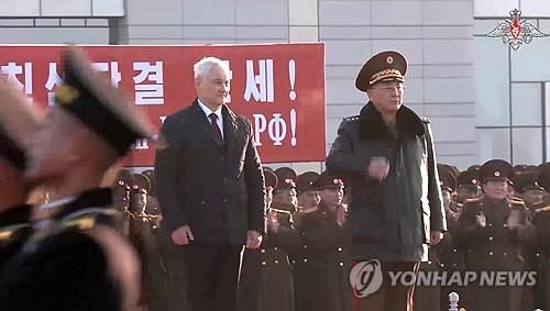 북한 방문한 벨로우소프 러시아 국방장관과 노광철 북한 국방상