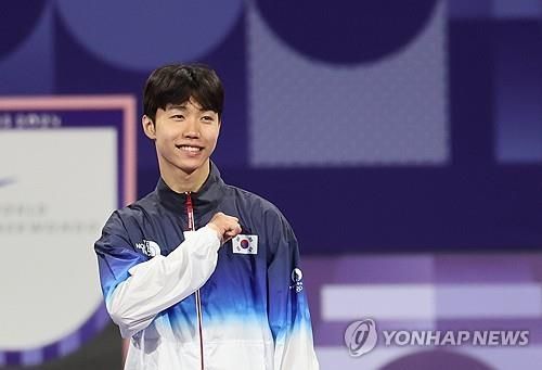 박태준의 금빛 미소