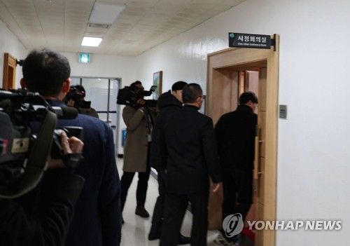 '명태균 창원산단 개입 의혹', 검찰 창원시청 압수수색